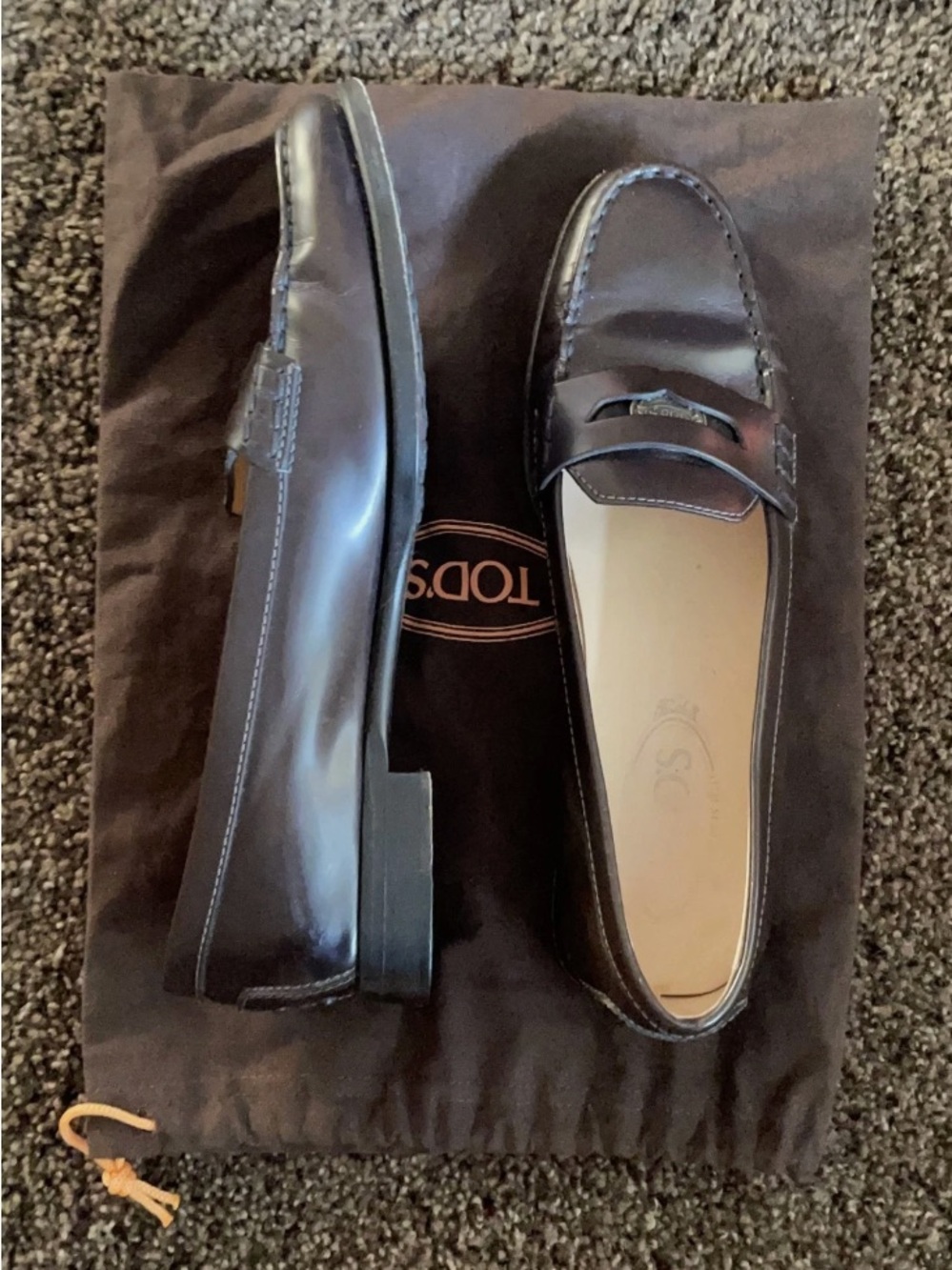 Tod’s Dark Brown Leather Loafers Size US 8.5 Italian Designer Shoes - Picture 2 of 3